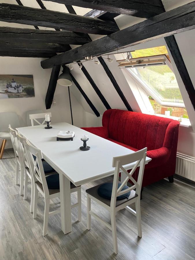 באכאראך Schoene Ferienwohnung Altes Gebaelk Fachwerkhaus מראה חיצוני תמונה